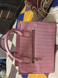 Pink Handbag 👜