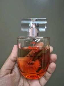 Plum Vanilla Caramello