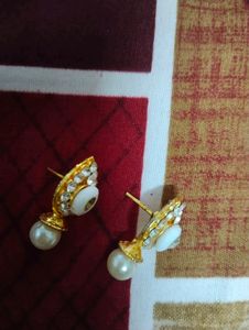 Earings