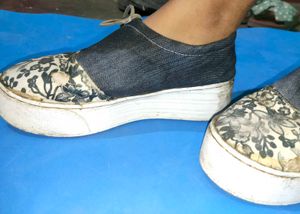 Women Sneaker 👟