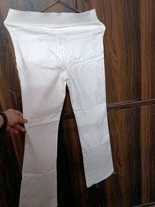 White Stretchable Flared Bottom Pants✨