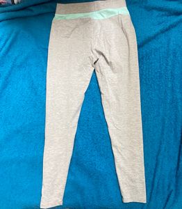TeamSpirits- RelianceTrends- MidRise Cotton pant With Elasticated Waist - 27