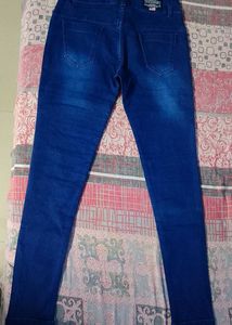 Ripped Dark Wash Skinny Jeans