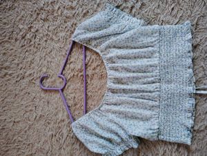 Puff Sleeve Crop Top