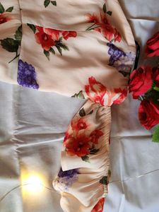 Floral Off-Shoulder Sweetheart Neck Dress