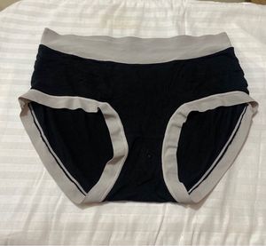 Black Undies with Grey Trim 30-36