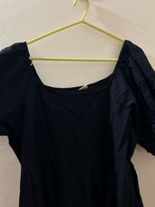 Elegant Black Midi Dress