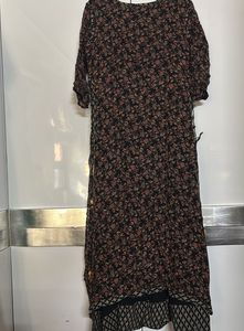Elegant 1 piece dress.
