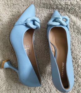 👠Sky Blue Chain Pointed Toe Stilettos-Unused