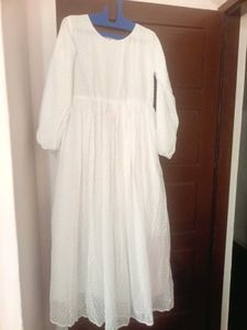 Elegant White Maxi Dress (Free Gift Included)