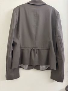 COMMA’ SLIQUE BOW-DETAILED BLAZER