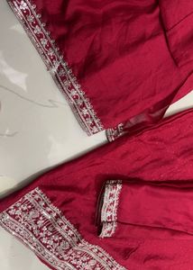 unused Beautiful high quality 3 piece suit ❣️