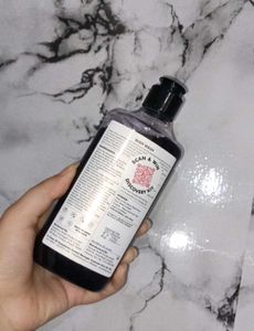 The Love Co. Oud Of Dubai Shower Gel