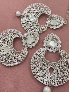 Sparkling Silver Jewelry Set
