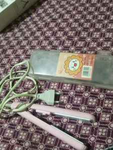 Mini Cute Hair Straightener