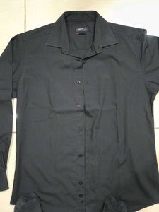 Men&#39;s Black Long Sleeve Shirt