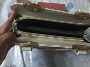 Elegant Handbag