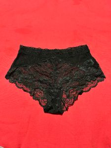 H&amp;M Black Lace Boyshort (Size/M