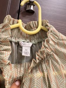 Italian Green Puff Sleeve Top