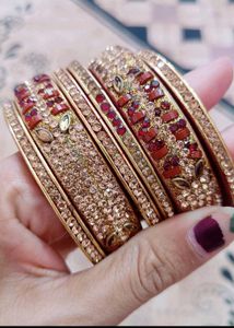 Kundan Bangles