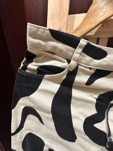 Trendy Patterned Casual Brand New Jeans