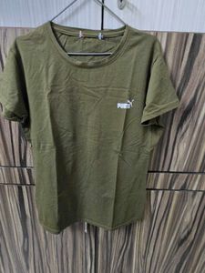 Puma Olive Tshirt L SIZE