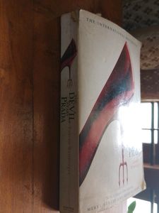 The Devil Wears Prada- Lauren Weisberger