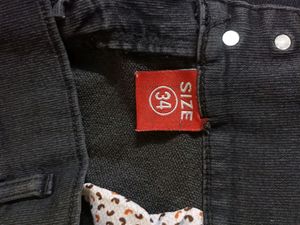 Preloved Black Jeans On Sale! Grab Soon!