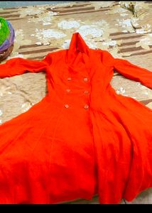 Beautiful Frock Knee Length Linning Is Iattaiched