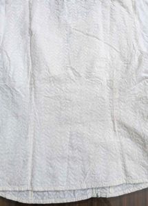 thread embroided top pure cotton branded
