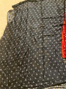 💕Red &amp; black Bandhani Saree💕