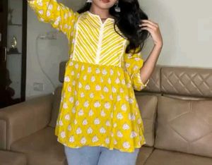 Libas Yellow Printed Top