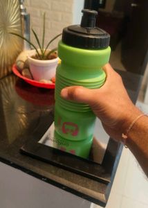 Magic Expandable Bottle / Sipper