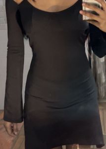 Chic Black Bodycon Mini Dress