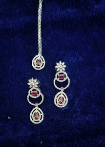 AD Round Necklace (Ruby)