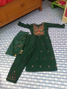 Green Embroidered Kurta Set