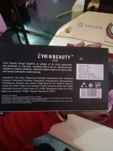 Professional Eye Shadow Pallet