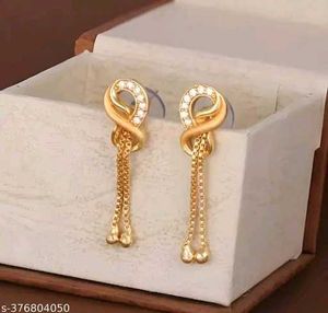 Catalog Name:*Essential Earrings &amp; Studs*Base Meta