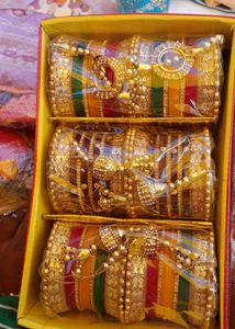 Karwa चौथ Special Chuda Set Pack Of 1