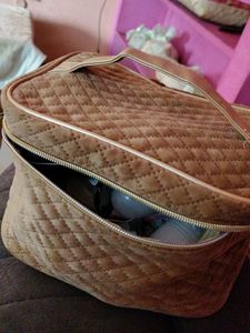 Makeup Women's Groom Kit