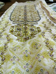 !!Sale!! Pakistani Lawn Suit..
