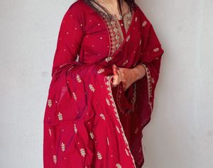 Elegant Red Kurta Set