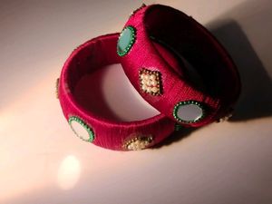 Handcrafted Silk Thread Red Bangles