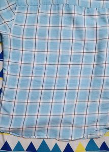 Men&#39;s Plaid Short Sleeve Button-Down Shirt
