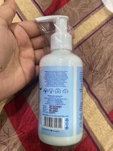 Seal Packed Moody Body Lotion