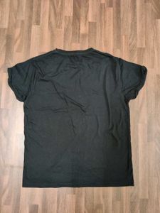 Roses Graphic Tee