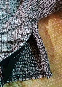 Statement Sleeve Crop Top