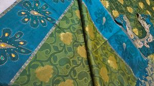 Pattu Saree With Heavy Blouse 💖