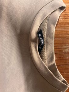 Trendy Graphic Print crop tee