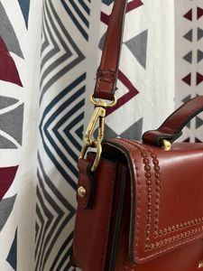 Allen Silly Sling Bag